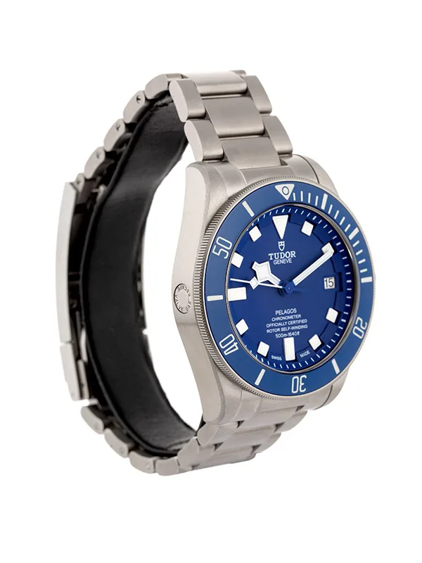 TUDOR PELAGOS 42MM IN TITANIO E ACCIAIO REF. M25600TB-0001