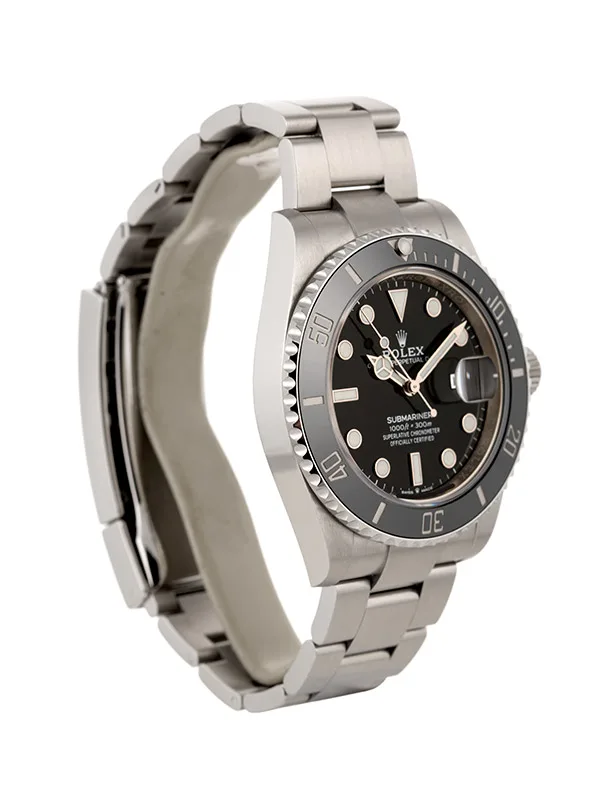 ROLEX SUBMARINER DATE 41MM IN ACCIAIO REF. 126610LN