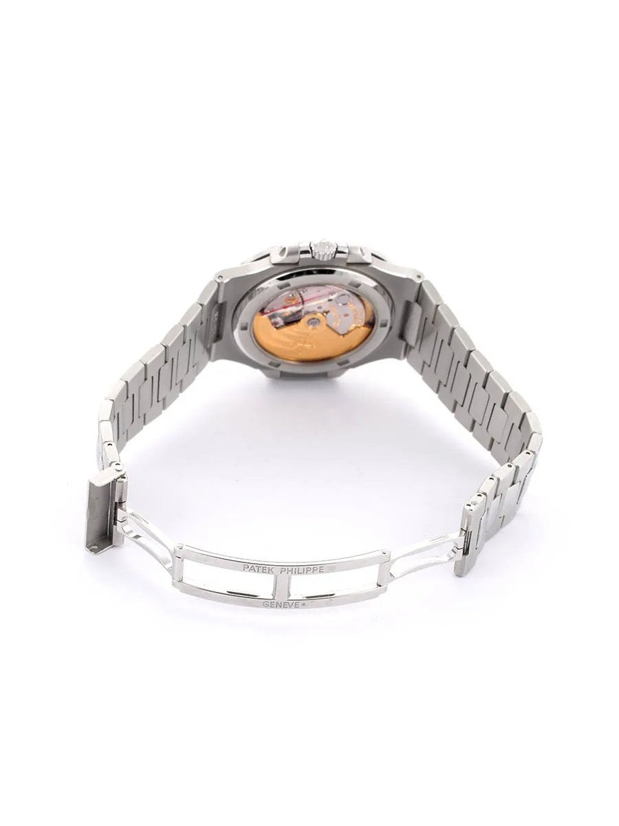 PATEK PHILIPPE NAUTILUS 40MM IN ACCIAIO REF. 5711/1A-001