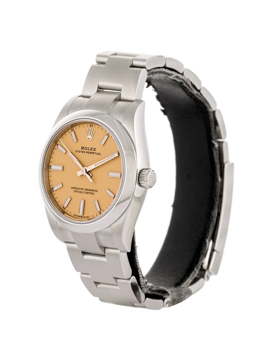 ROLEX OYSTER PERPETUAL BEIGE DIAL 34MM IN ACCIAIO REF. 124200