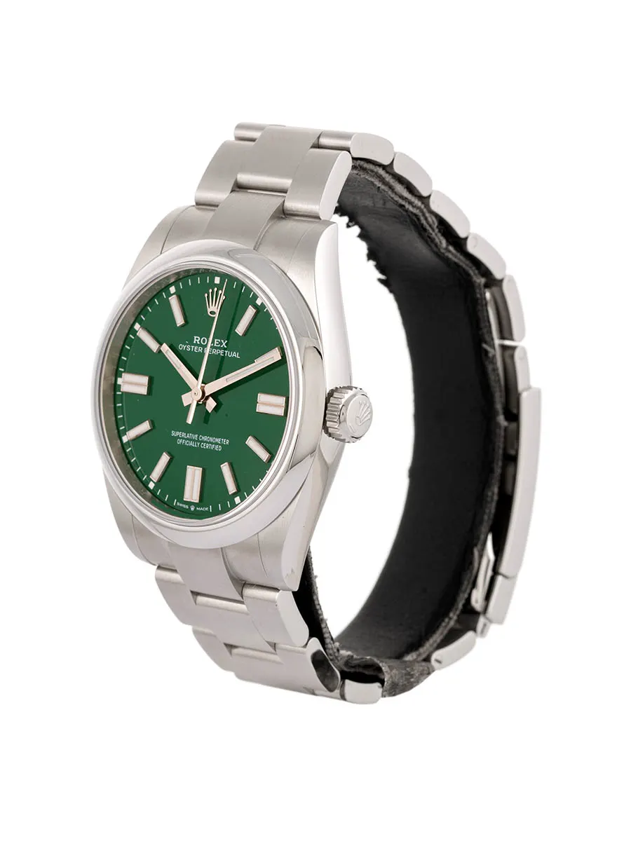 ROLEX OYSTER PERPETUAL GREEN DIAL 41MM IN ACCIAIO REF. 134300