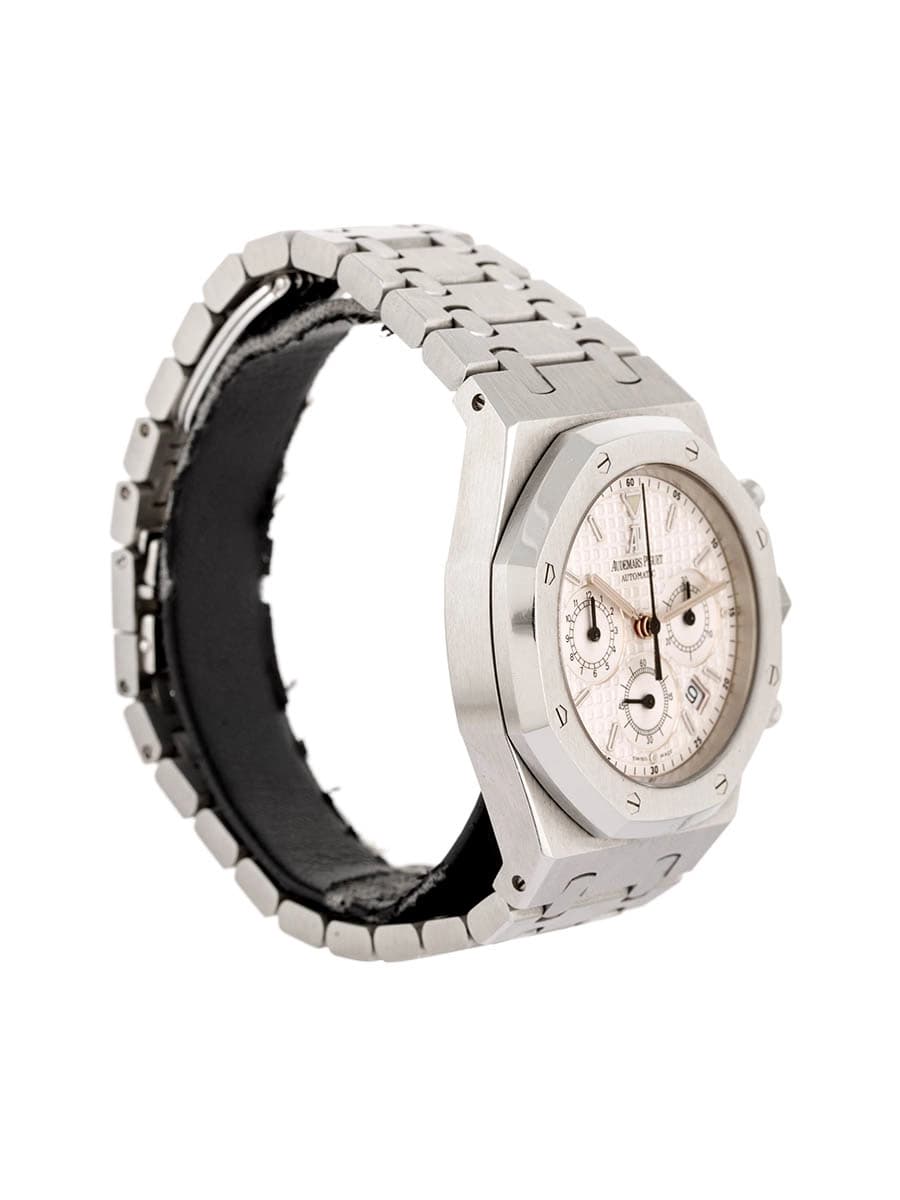 AUDEMARS PIGUET ROYAL OAK CHRONOGRAPH 39MM IN ACCIAIO REF. 26300ST.OO.1110ST.05