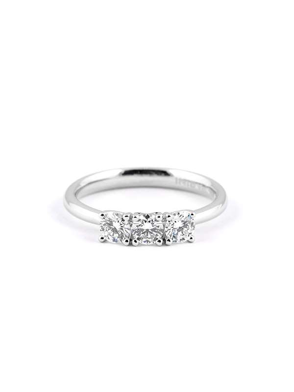 ANELLO TRILOGY IN ORO BIANCO 18KT CON DIAMANTI