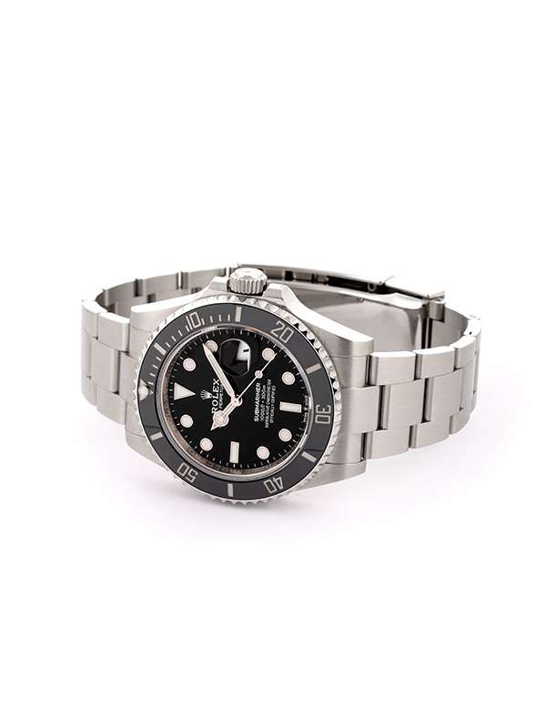 ROLEX SUBMARINER DATE 41MM IN ACCIAIO REF. 126610LN