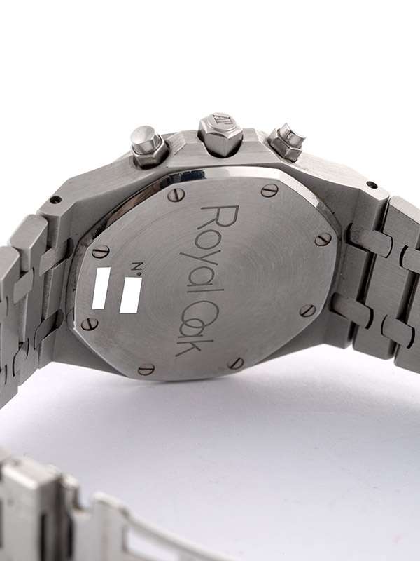 AUDEMARS PIGUET ROYAL OAK CHRONOGRAPH 39MM IN ACCIAIO REF. 26300ST