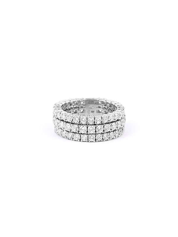 ANELLO IN ORO BIANCO 18KT CON TRE FILE DI DIAMANTI