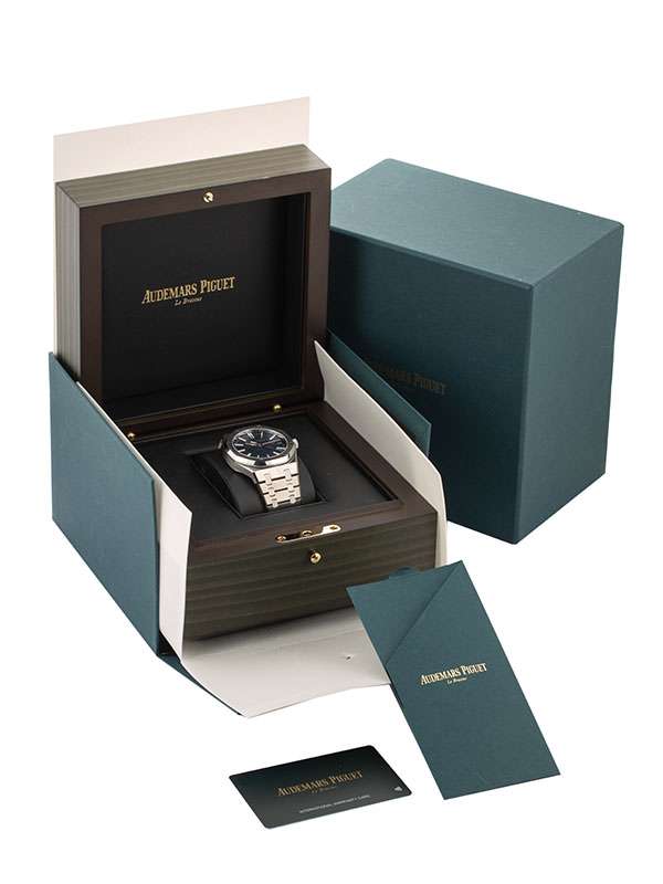 AUDEMARS PIGUET ROYAL OAK 50TH ANNIVERSARY 41MM IN ACCIAIO REF. 15510ST