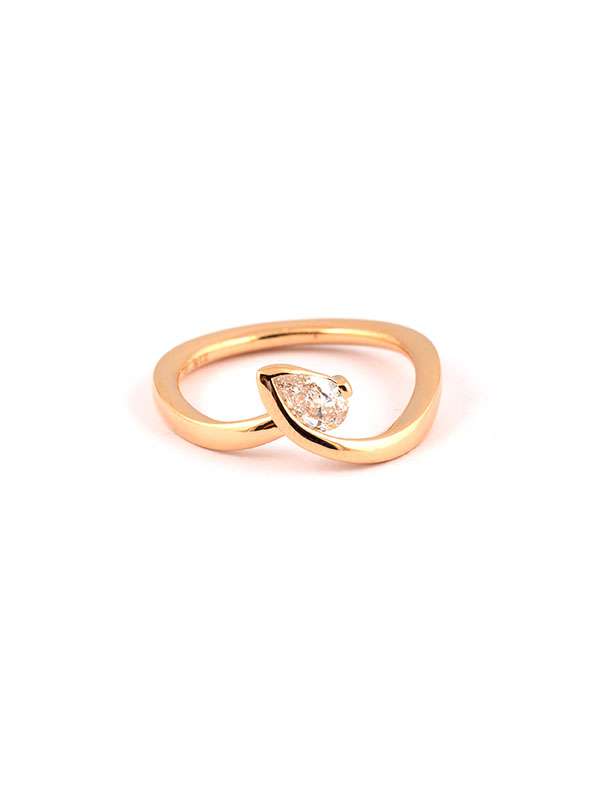 ANELLO IN ORO ROSA 18KT CON DIAMANTE TAGLIO GOCCIA