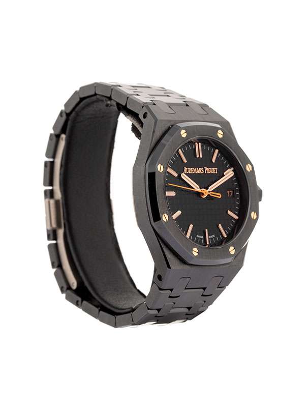 AUDEMARS PIGUET ROYAL OAK AUTOMATICO 34MM IN CERAMICA NERA REF. 77350CE.OO.1266CE.03.A