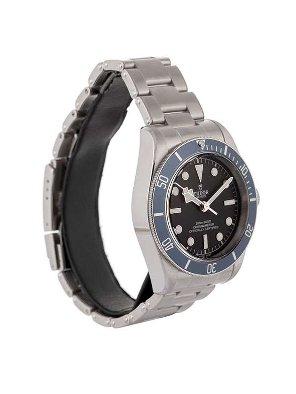 TUDOR BLACK BAY 41MM IN ACCIAIO REF. 79230B 