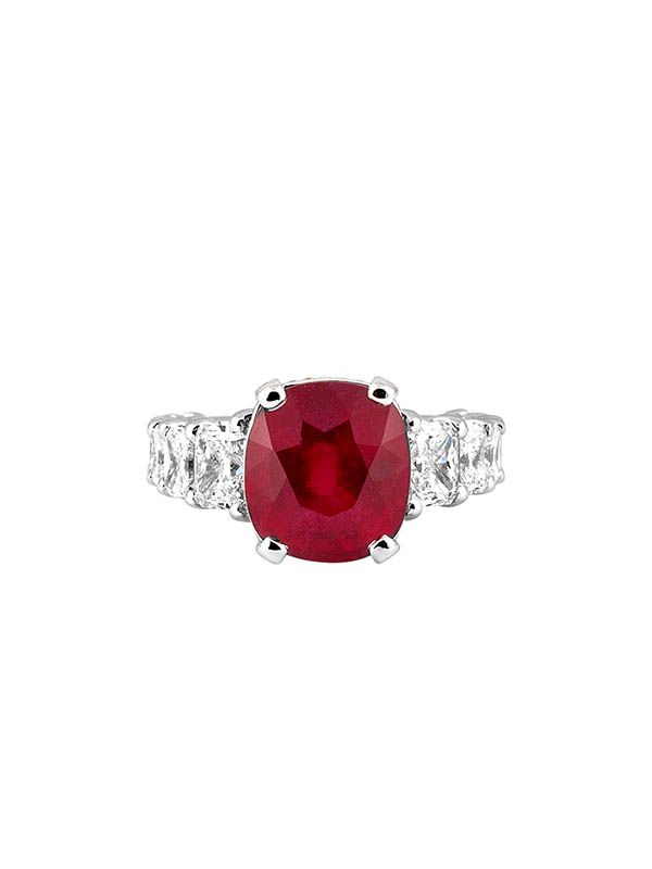 Anello In Oro Bianco 18kt Con Rubino Luisaviaroma Donna Accessori Gioielli Anelli 