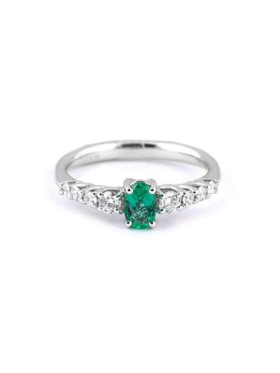 ANELLO IN ORO BIANCO 18KT CON SMERALDO E DIAMANTI A SCALARE